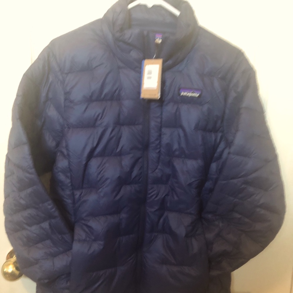 Patagonia macro puff jacket (women)
